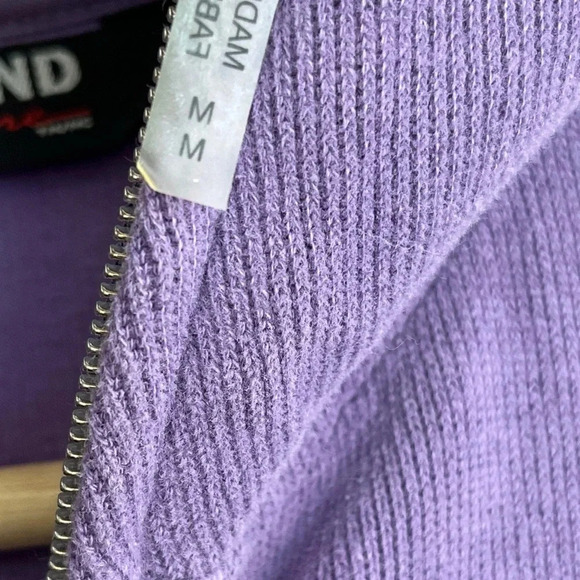 Kirkland purple zip up vest size medium - Picture 4 of 6